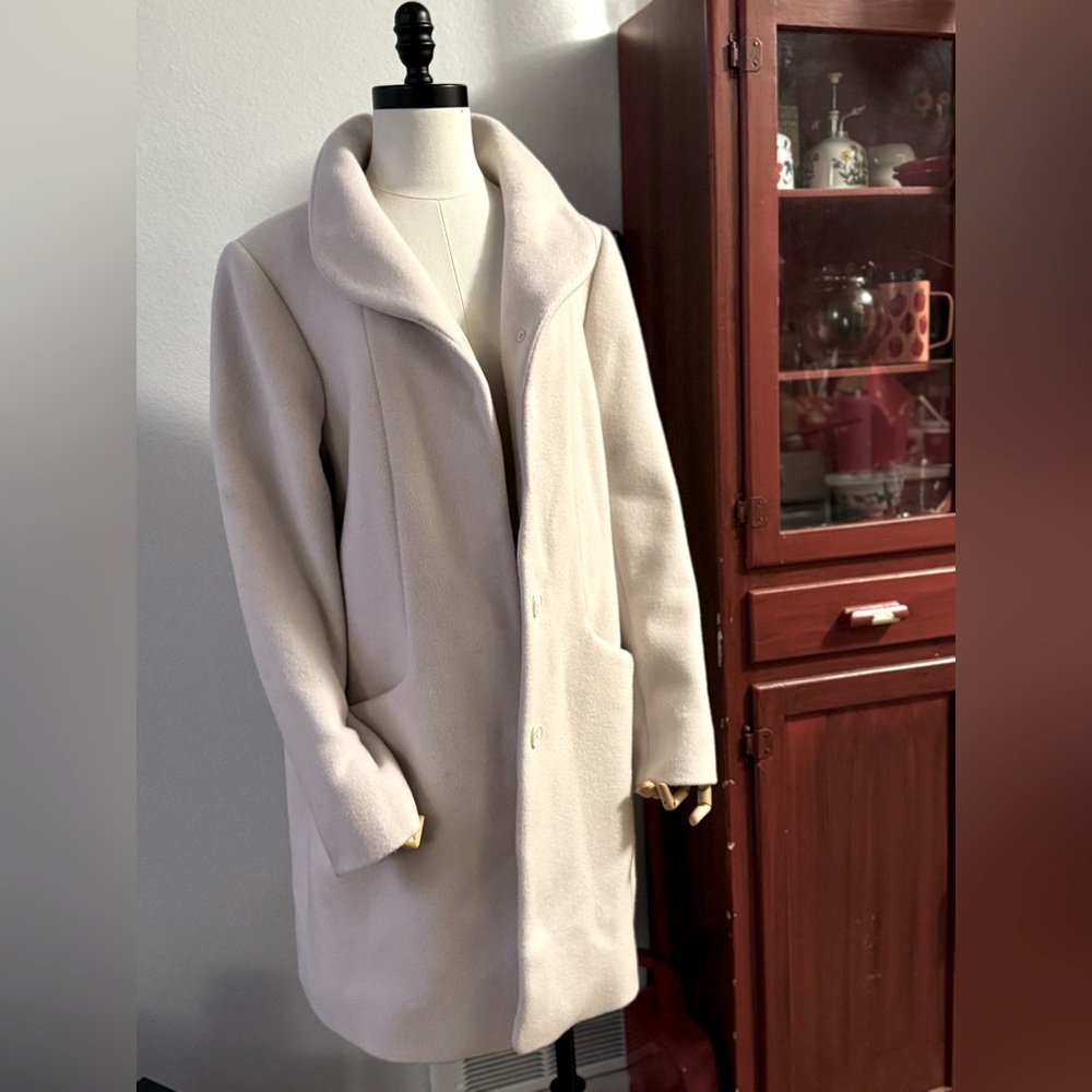 SOLD ELSEWHERE The Cocoon Coat in Bone